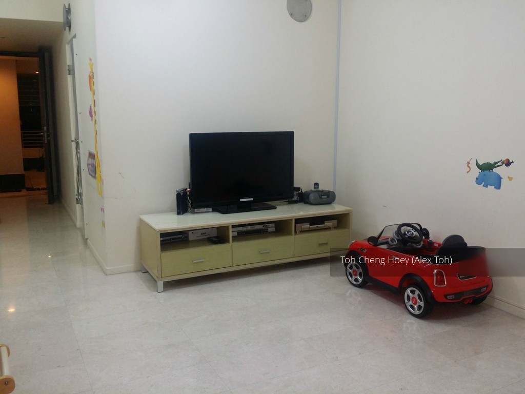 Dahlia Park Condominium (D17), Condominium #115672752